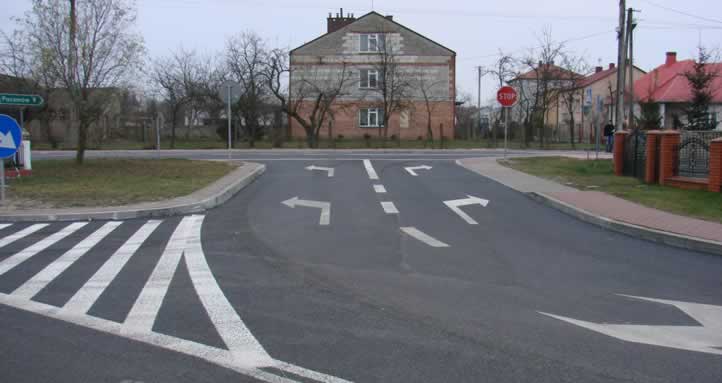 Skrzyżowanie dróg e gminie Oleśnica